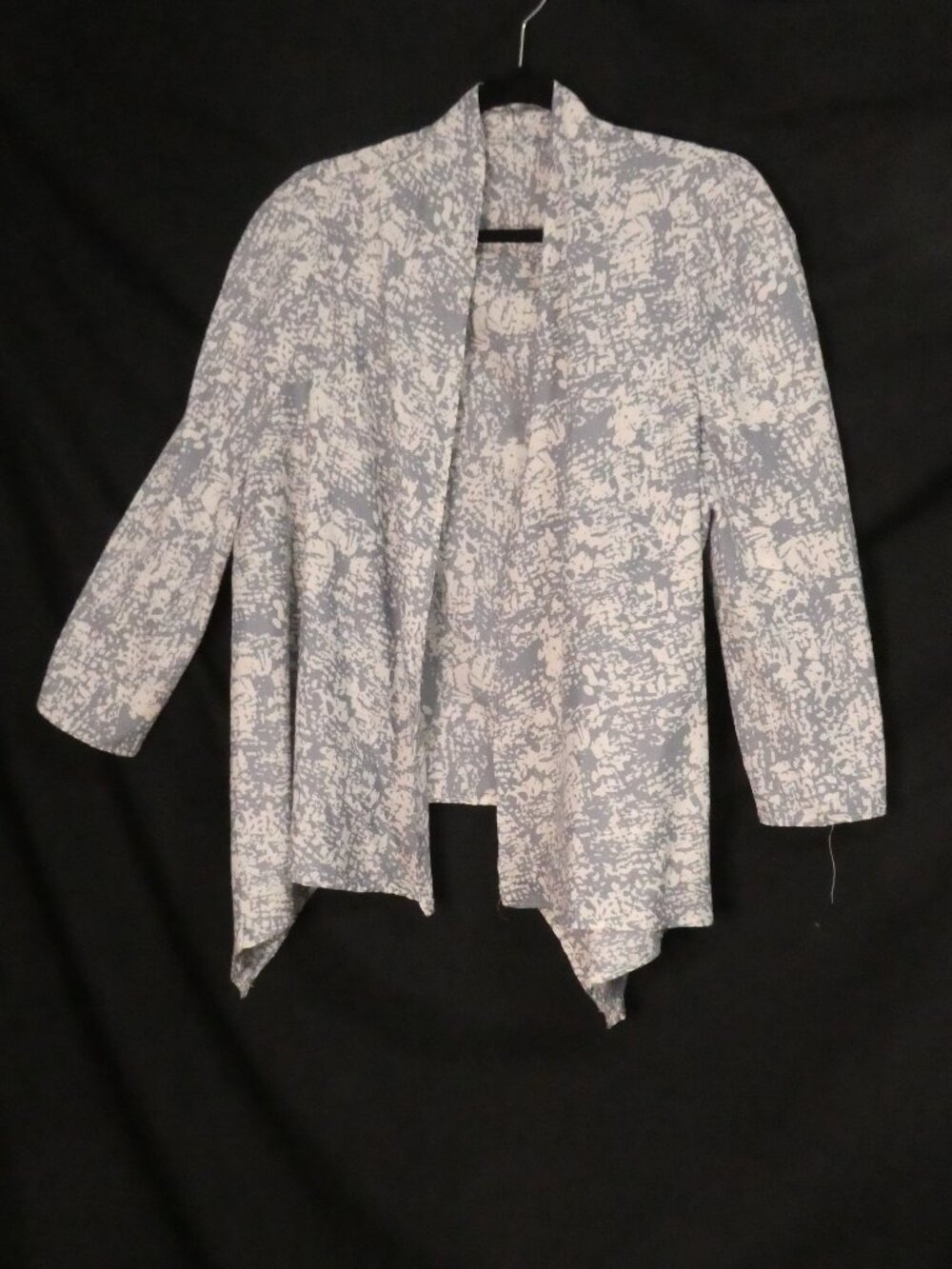 Handmade Blue & White Geometric Print Open Front Cardigan Blazer - P2P 21"
